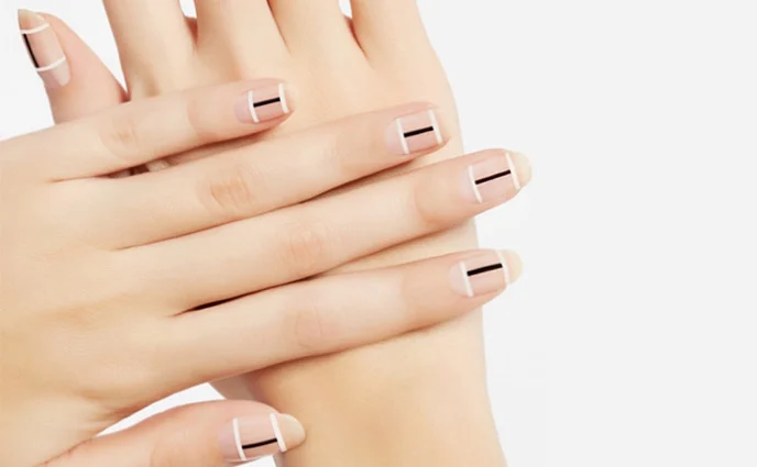 Nude Nails with Design