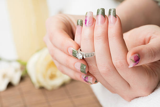 Nude Valentine Nails : Elegant Ideas for a Romantic Manicure