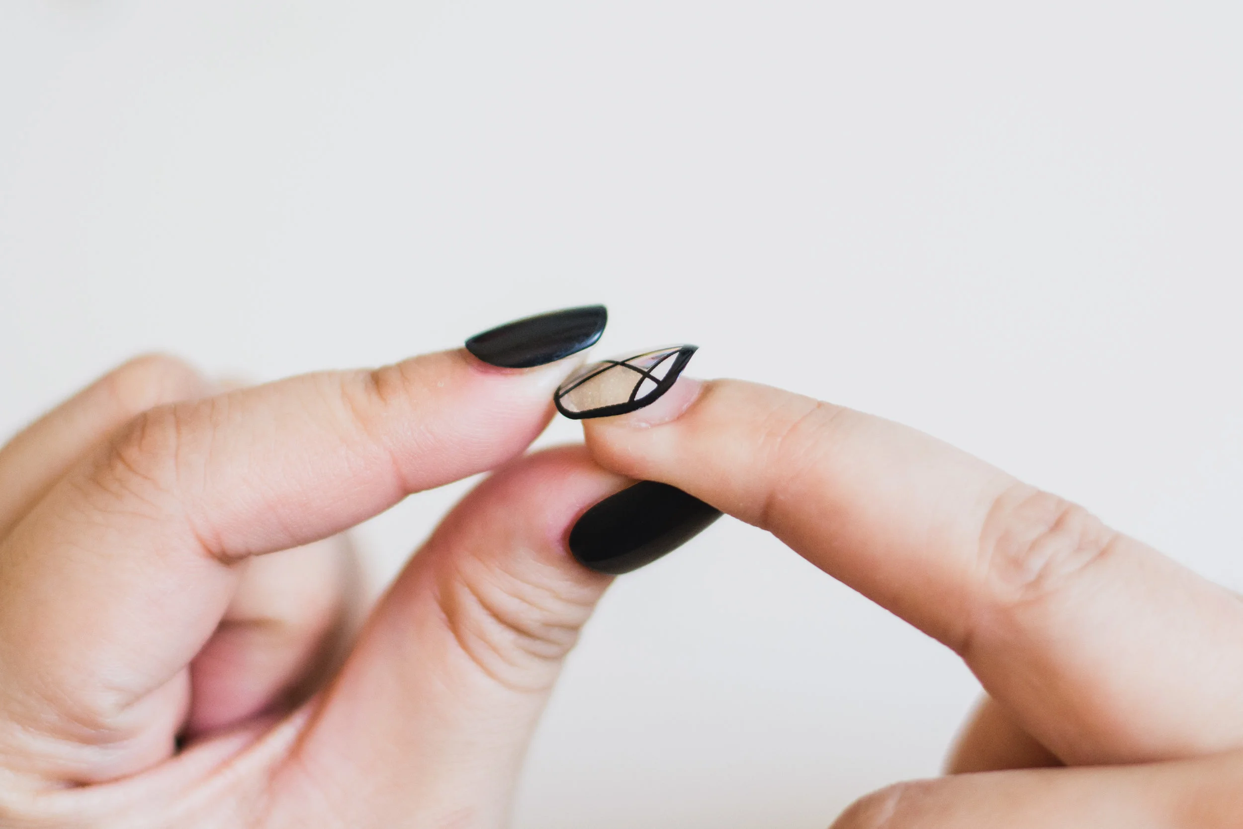 How to Remove Press-On Nails Safely : Without Damaging